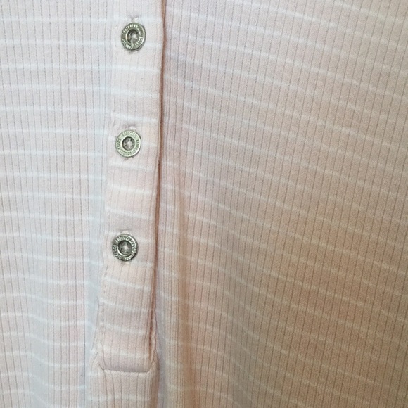 Light pink striped mid-sleeve top - Picture 5 of 6